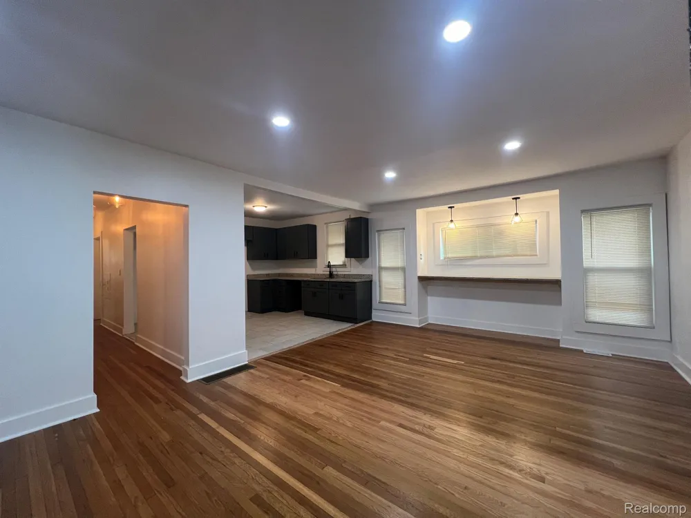 239 EASON STREET Highland Park City, MI 48203