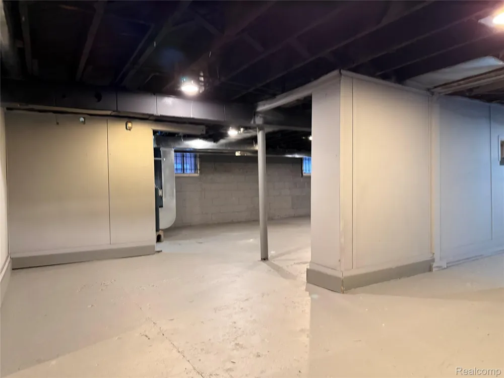 239 EASON STREET Highland Park City, MI 48203