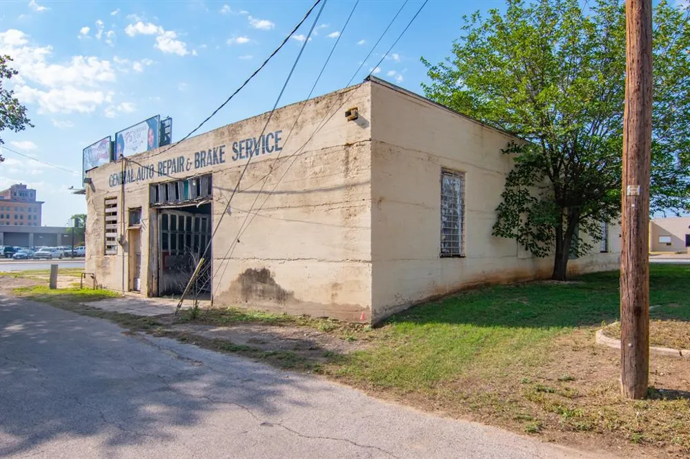 103 Main Street Brownwood, TX 76801