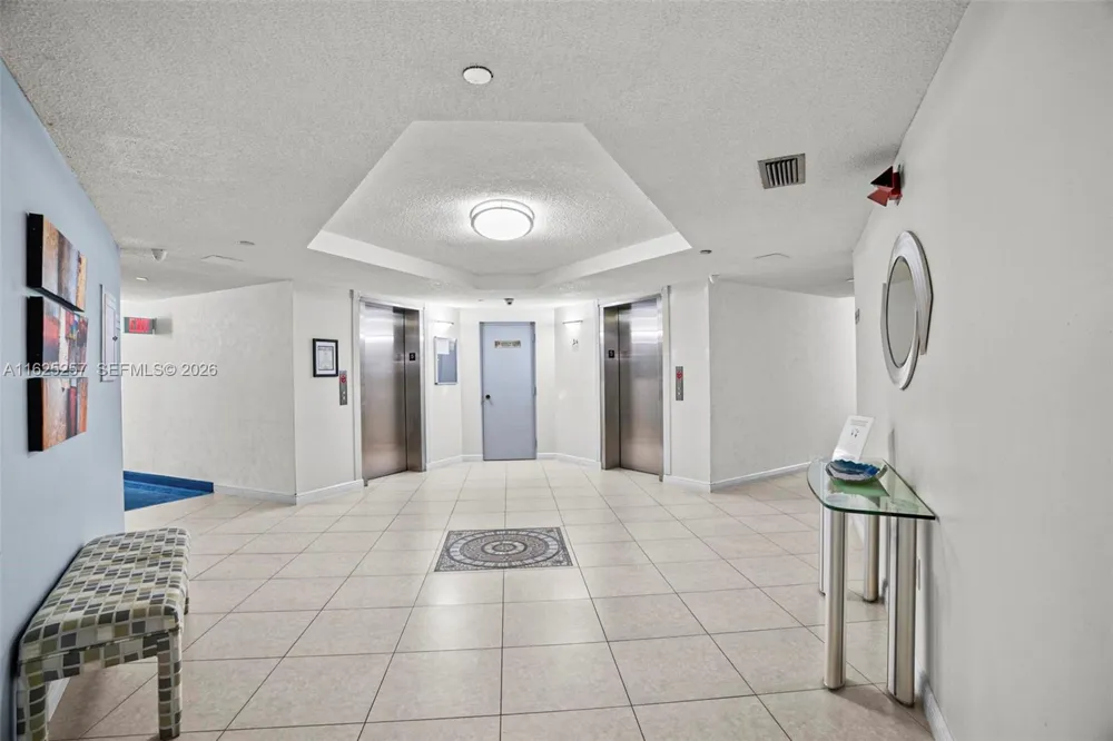 1000 Saint Charles Pl #522 Pembroke Pines, FL 33026