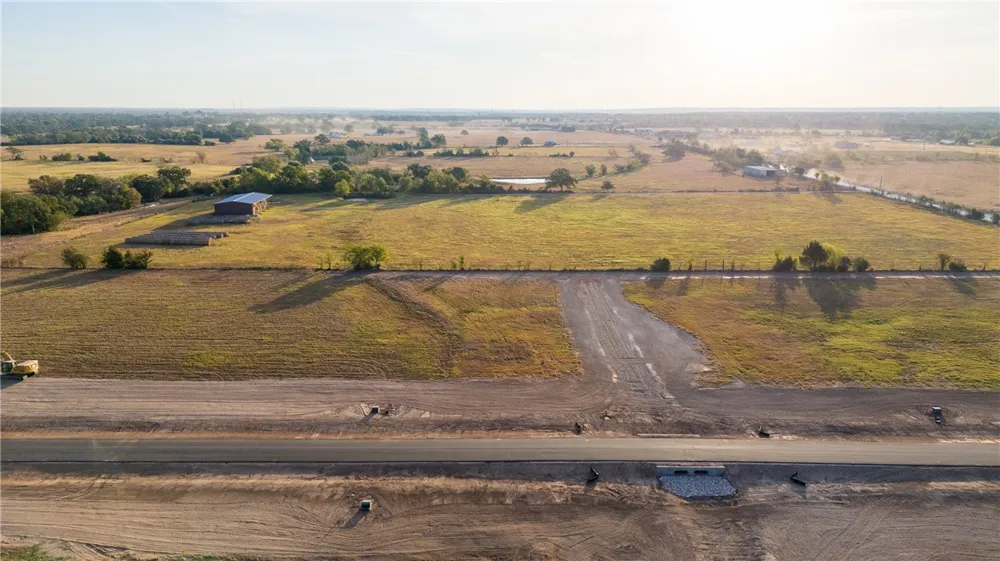 9942 Panther Creek Drive Iola, TX 77861