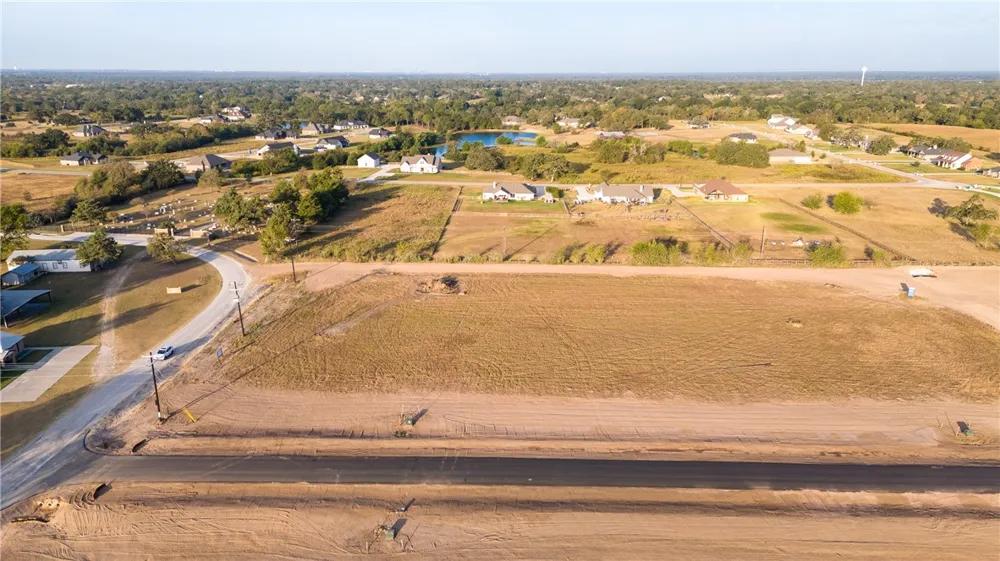9942 Panther Creek Drive Iola, TX 77861
