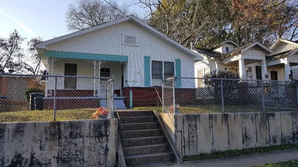 1933 Milam Street Shreveport, LA 71103