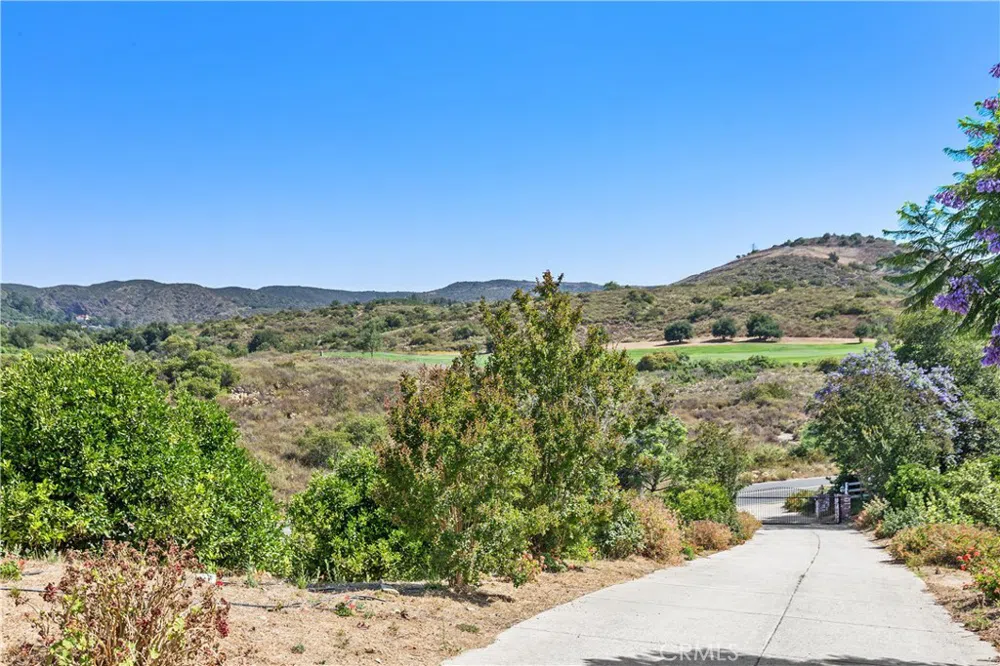 23505 Carancho Road Temecula, CA 92590