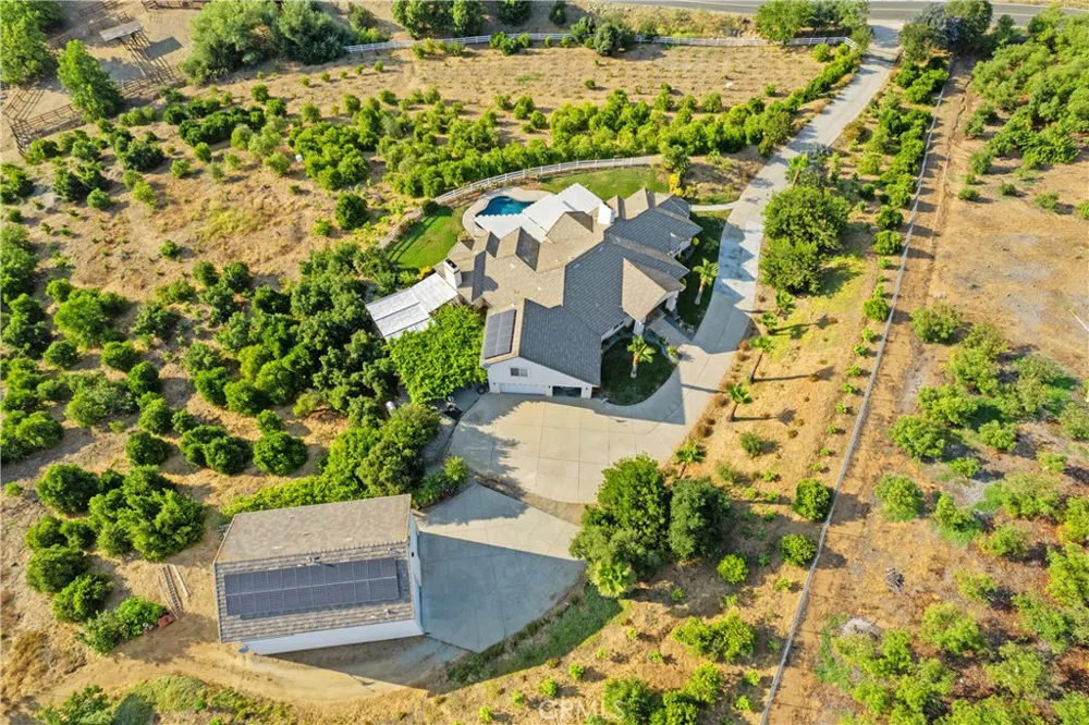 23505 Carancho Road Temecula, CA 92590