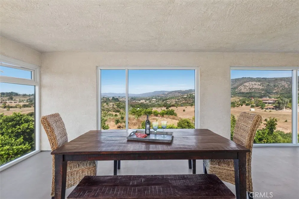 23505 Carancho Road Temecula, CA 92590