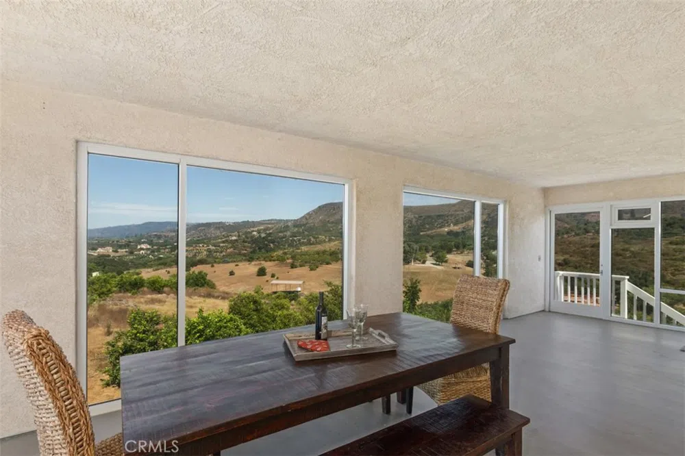 23505 Carancho Road Temecula, CA 92590