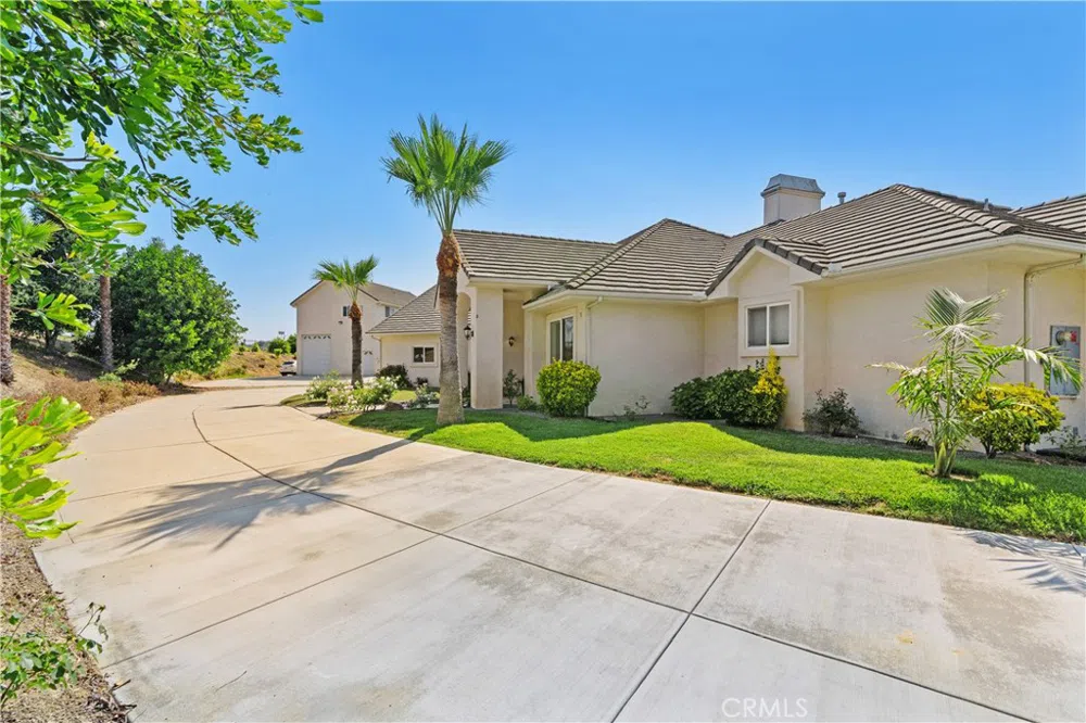 23505 Carancho Road Temecula, CA 92590