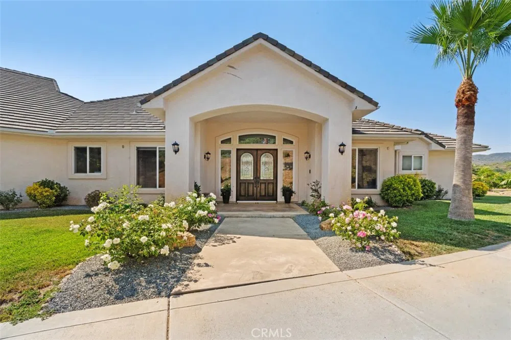 23505 Carancho Road Temecula, CA 92590