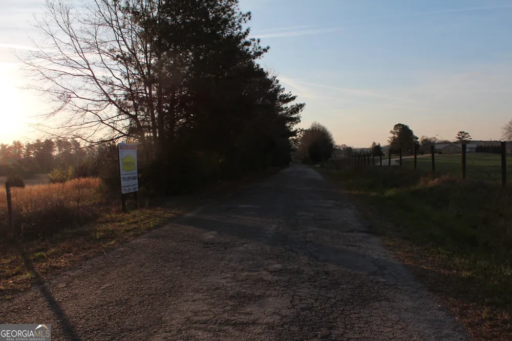 721 Hosannah RD Locust Grove, GA 30248