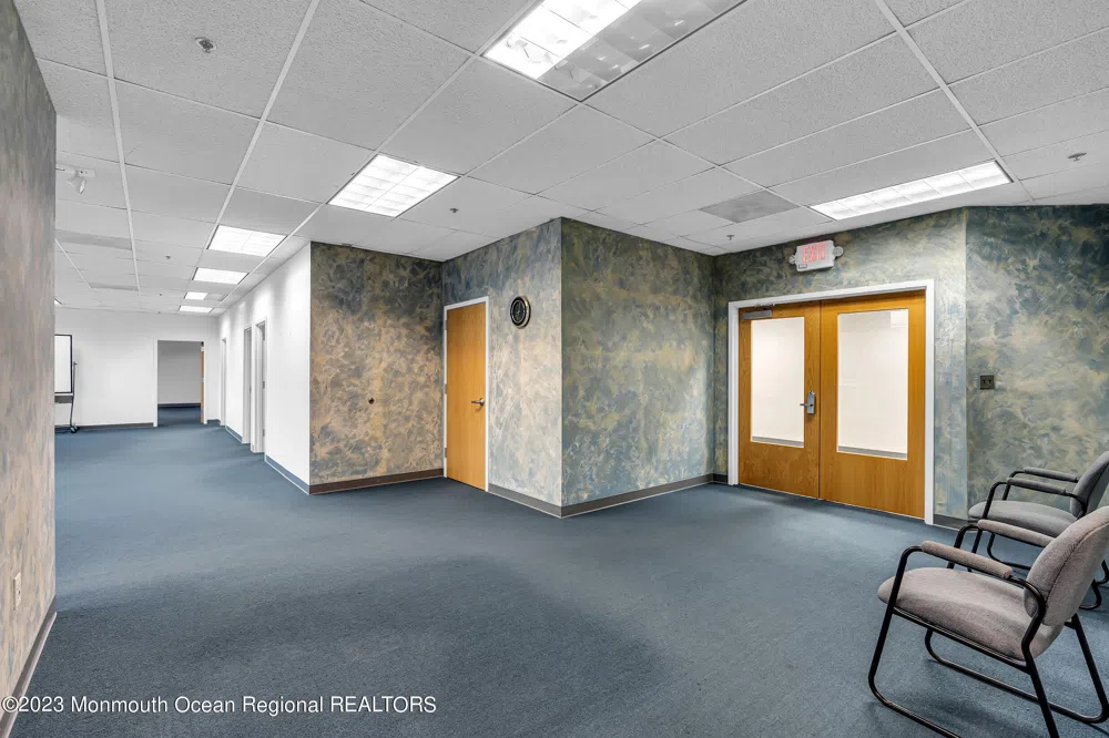 1433 Hooper Avenue #Unit 212 Toms River, NJ 08753