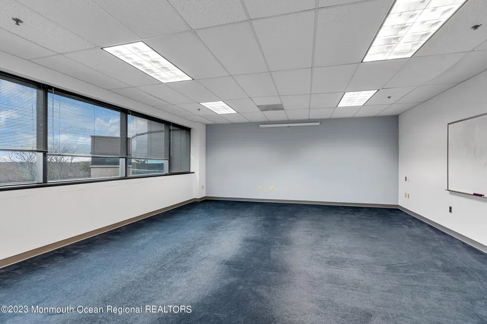 1433 Hooper Avenue #Unit 212 Toms River, NJ 08753