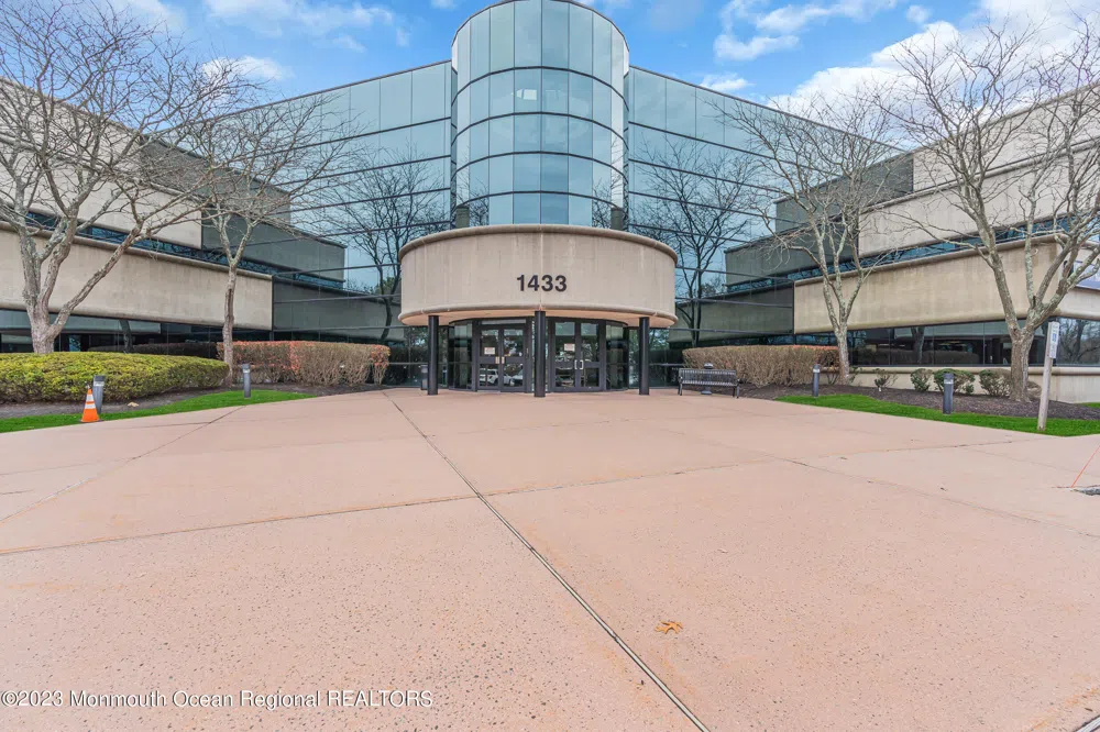 1433 Hooper Avenue #Unit 212 Toms River, NJ 08753