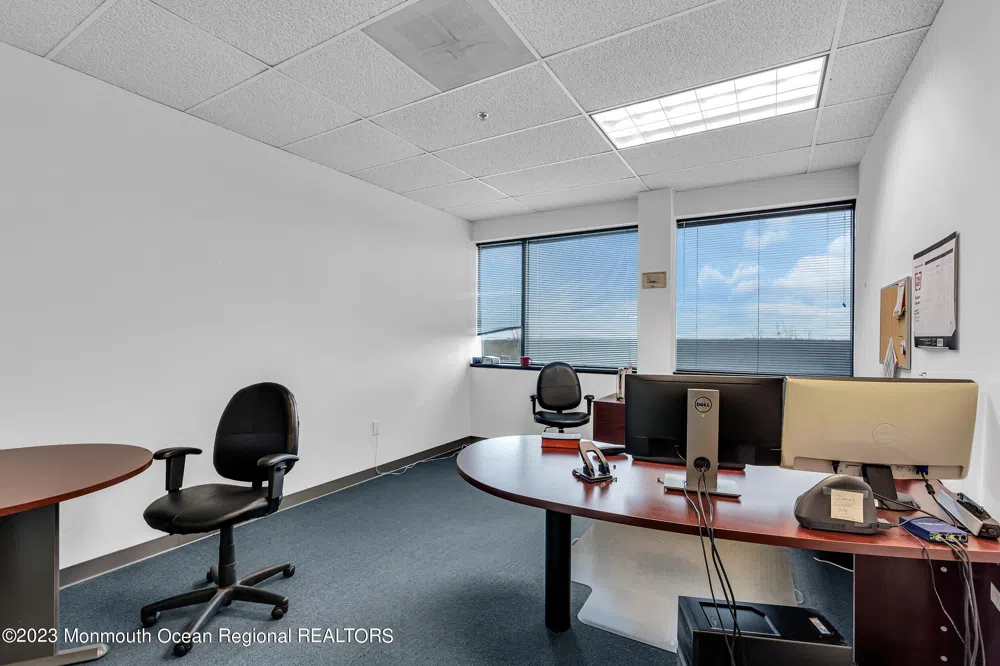 1433 Hooper Avenue #Unit 212 Toms River, NJ 08753