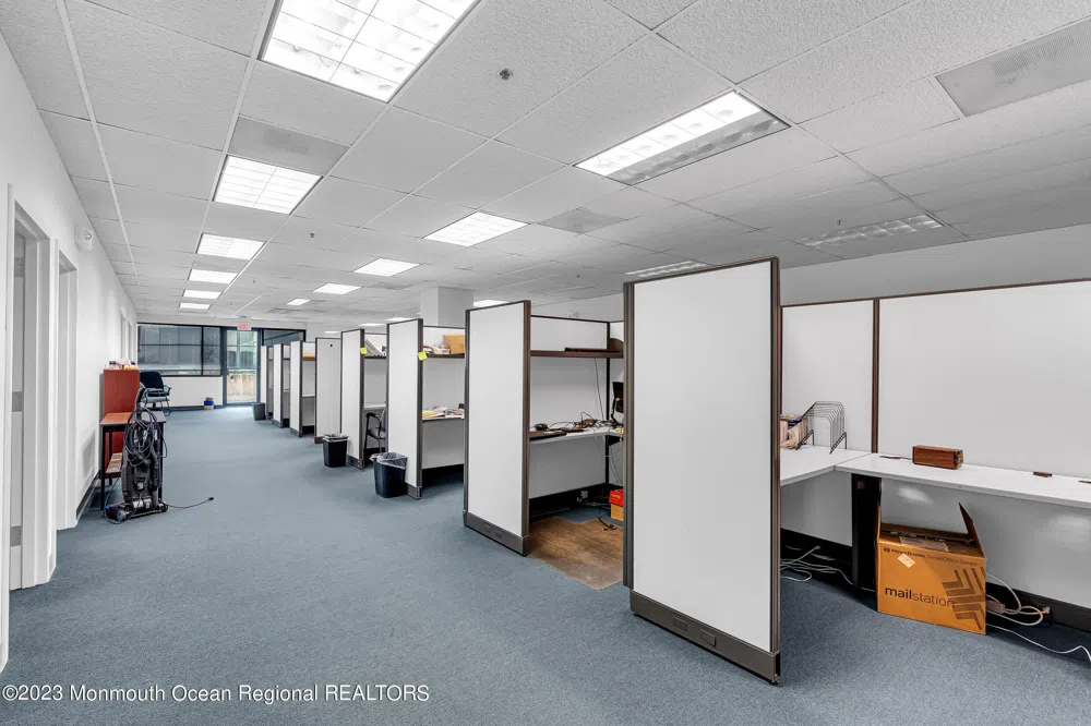 1433 Hooper Avenue #Unit 212 Toms River, NJ 08753