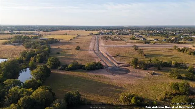 9867 Panther Creek Drive Iola, TX 77861