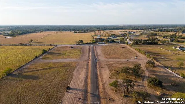 9867 Panther Creek Drive Iola, TX 77861