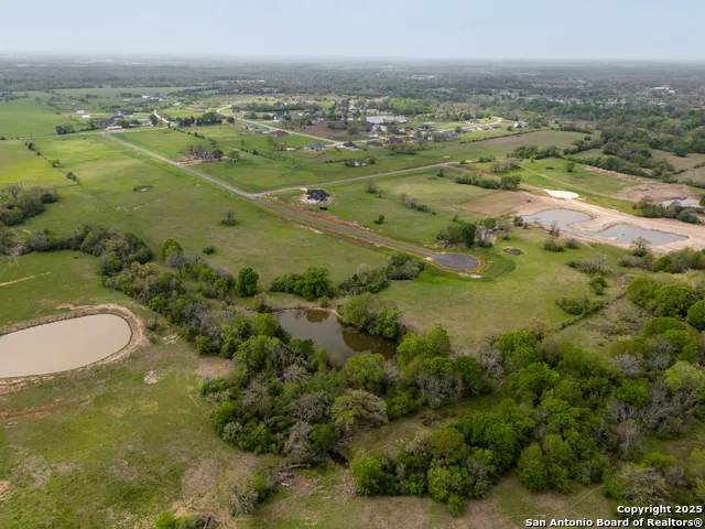 9867 Panther Creek Drive Iola, TX 77861