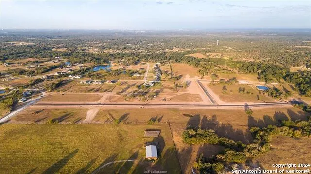 10071 Hidden Pond Drive Iola, TX 77861