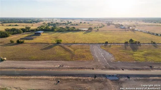 10071 Hidden Pond Drive Iola, TX 77861