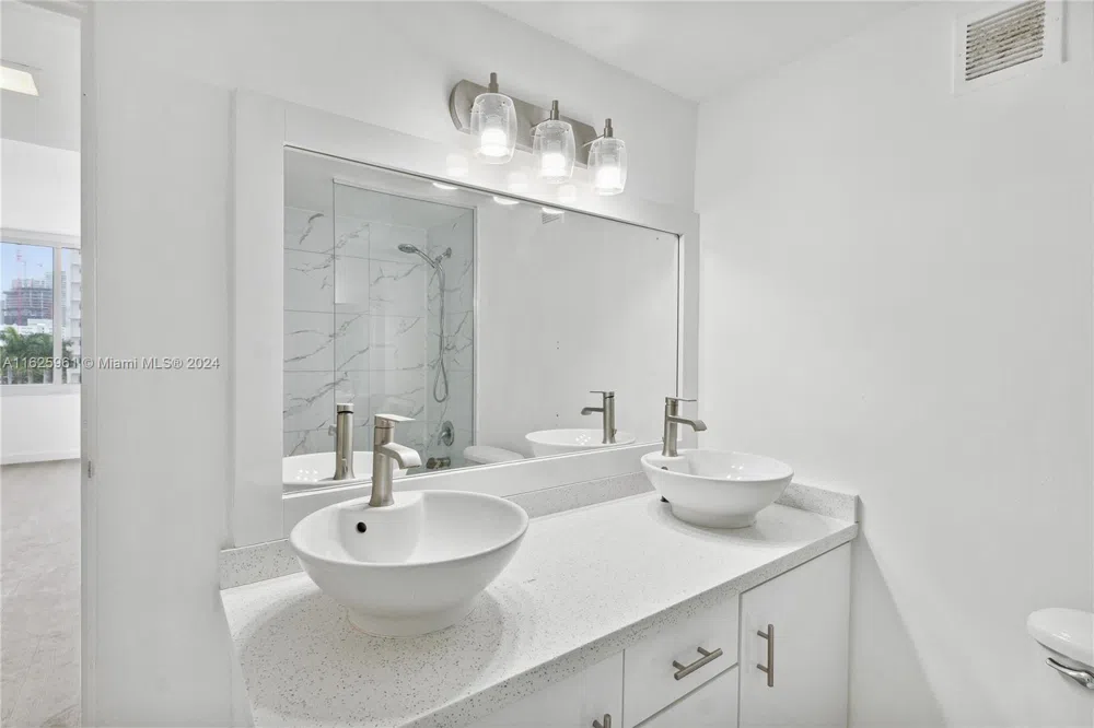 1200 West Ave #515 Miami Beach, FL 33139