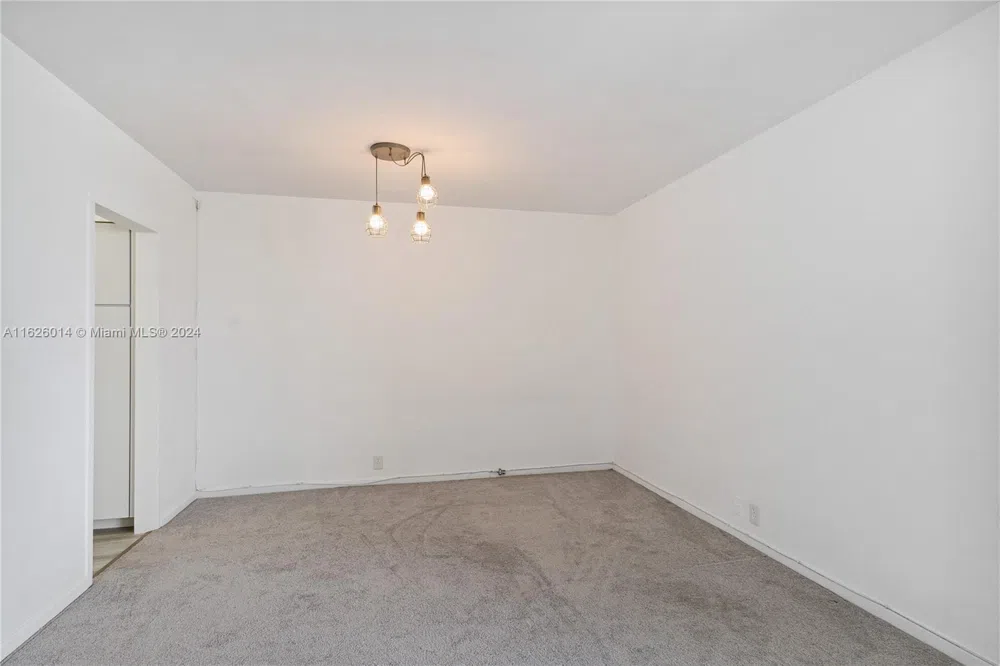 1000 West Ave #821 Miami Beach, FL 33139