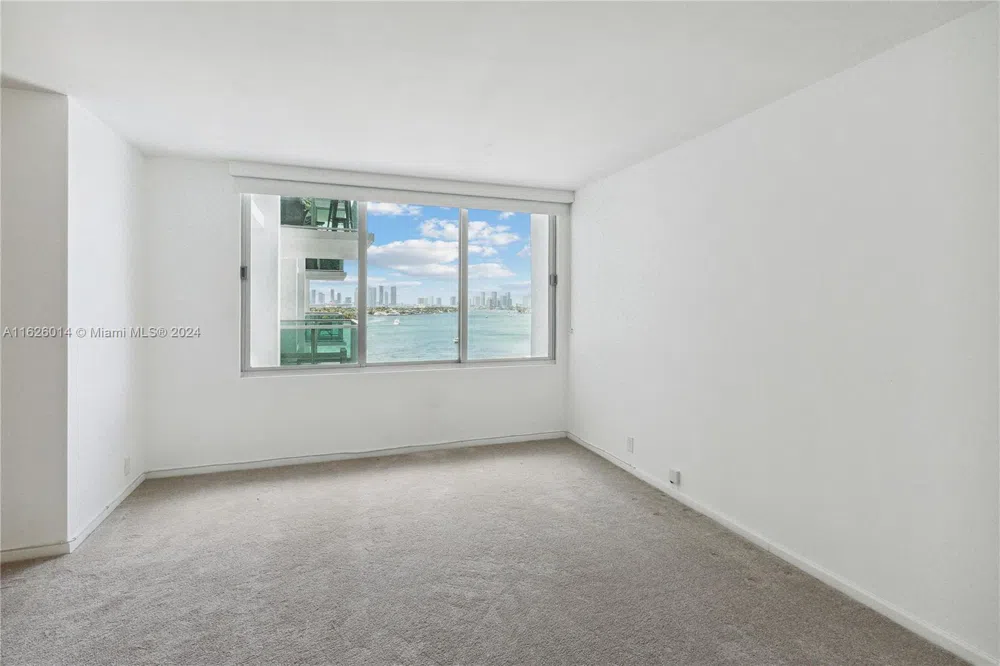 1000 West Ave #821 Miami Beach, FL 33139