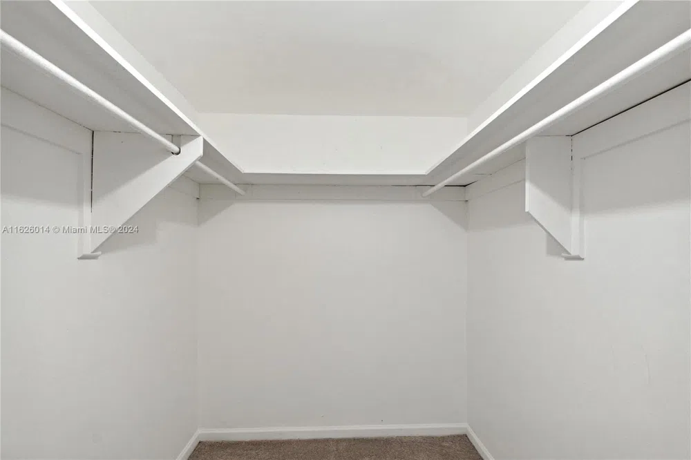 1000 West Ave #821 Miami Beach, FL 33139