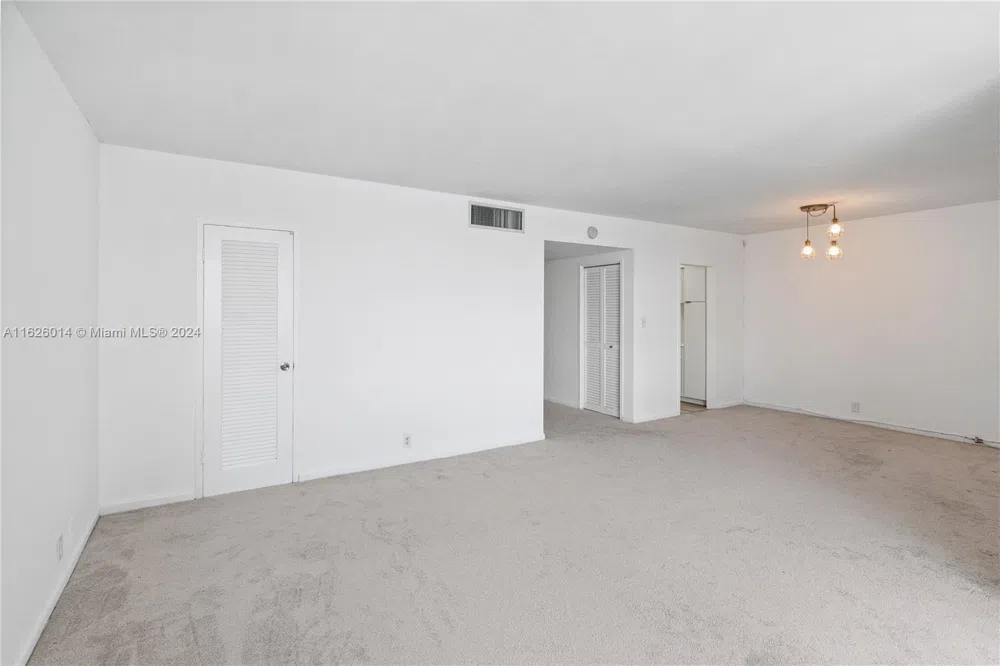 1000 West Ave #821 Miami Beach, FL 33139