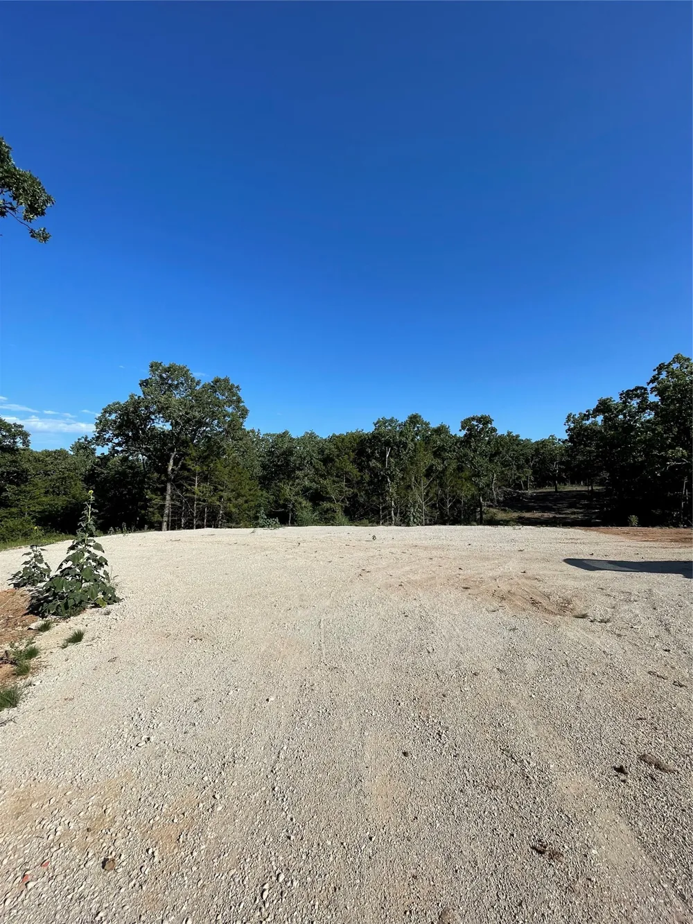 208 Red Top Road Valley View, TX 76272