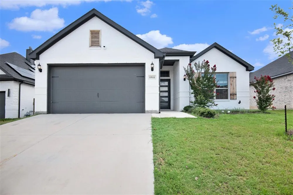 6944 Talon Bluff Drive Fort Worth, TX 76179