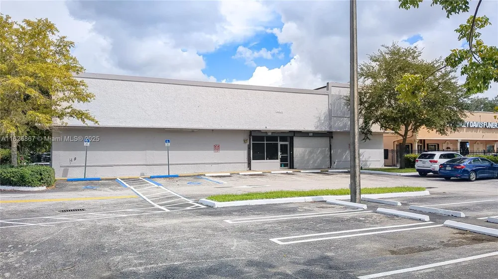 16525 NW 27th Ave Miami Gardens, FL 33054