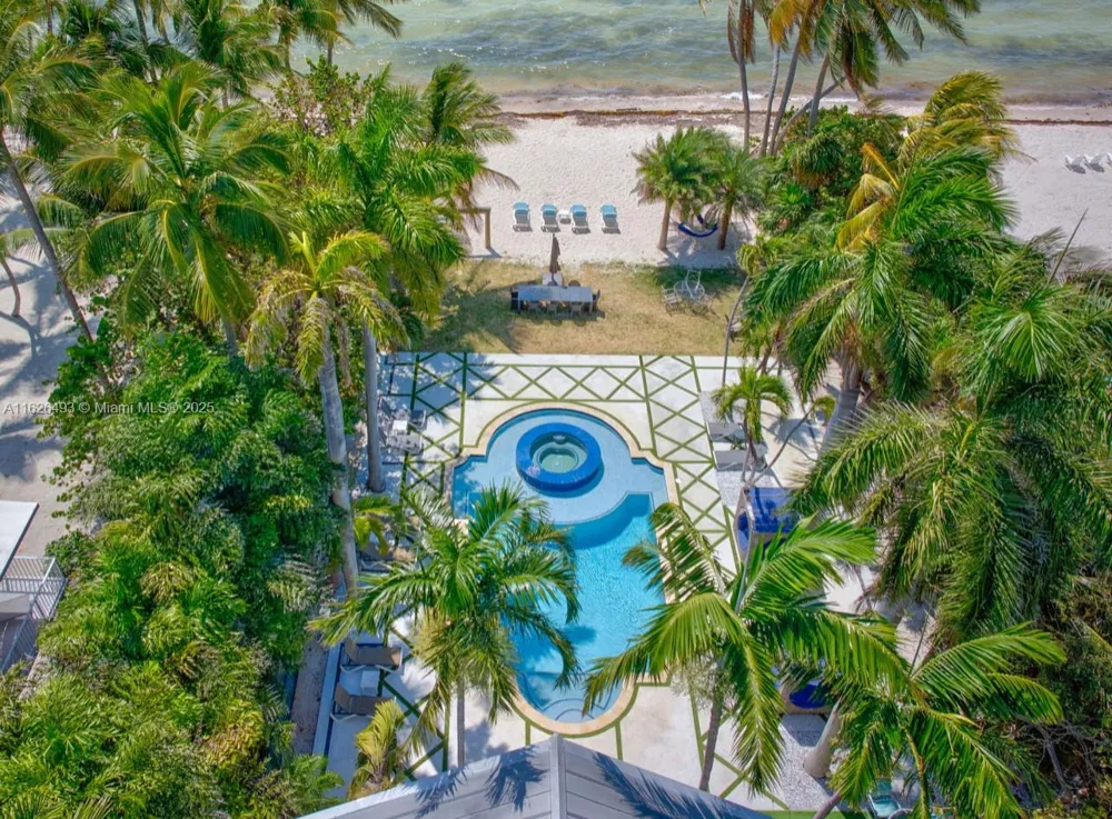 75761 Overseas Hwy Islamorada, FL 33036