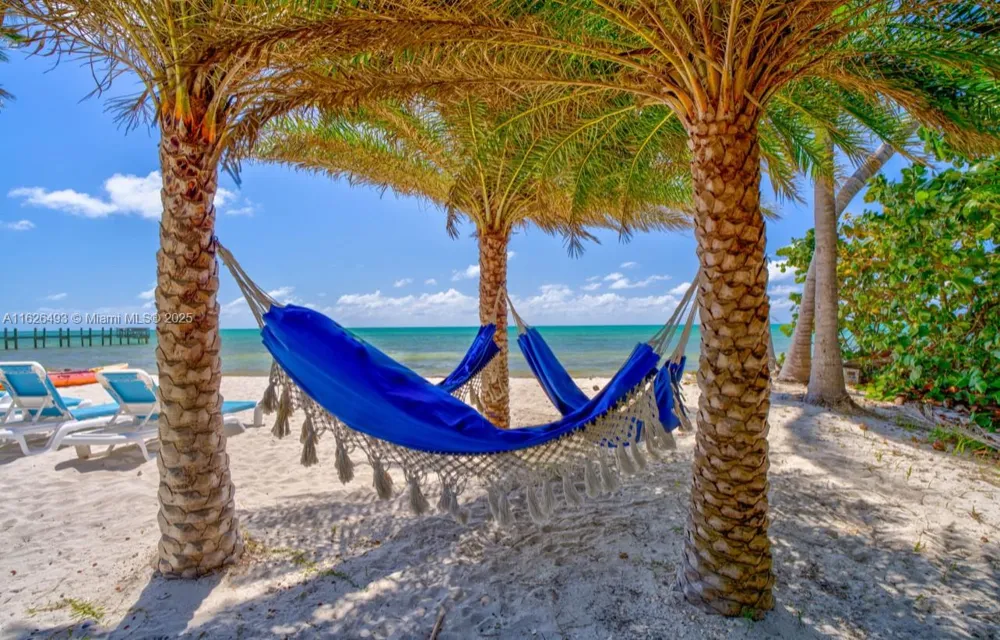 75761 Overseas Hwy Islamorada, FL 33036