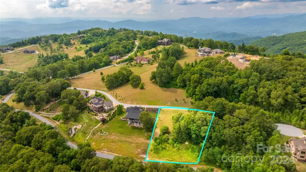 00000 Summerset Drive #84 Hendersonville, NC 28792