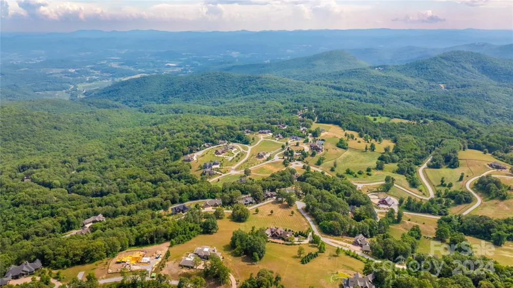 00000 Summerset Drive #84 Hendersonville, NC 28792