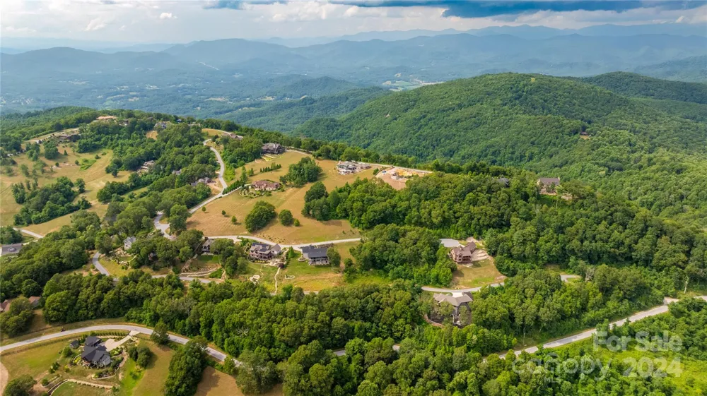 00000 Summerset Drive #84 Hendersonville, NC 28792
