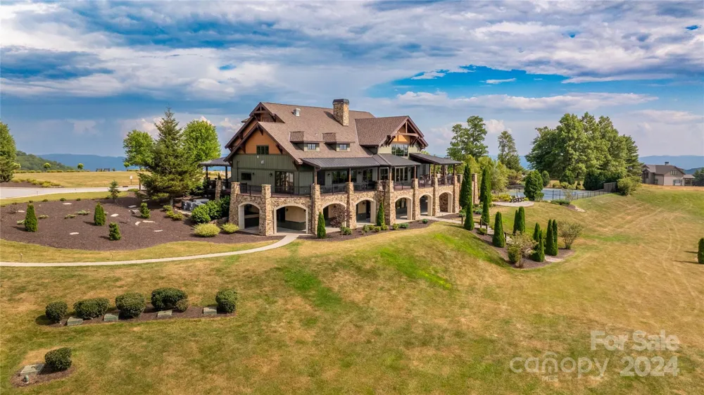 00000 Summerset Drive #84 Hendersonville, NC 28792