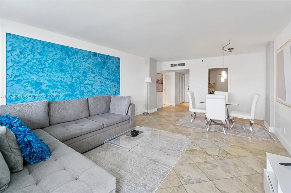 100 Lincoln Rd #1422 Miami Beach, FL 33139