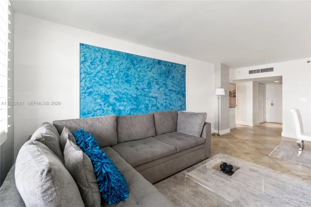 100 Lincoln Rd #1422 Miami Beach, FL 33139