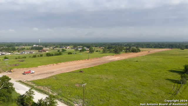 10270 Panther Creek Drive Iola, TX 77861