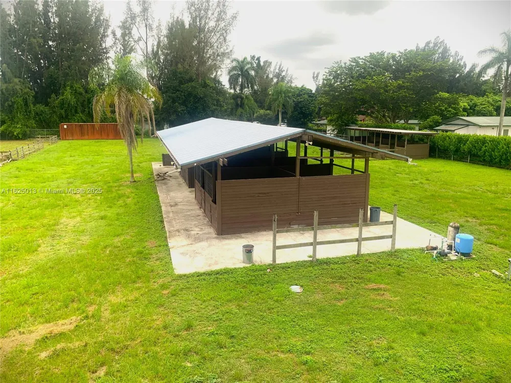 22750 SW 154th ave Miami, FL 33170