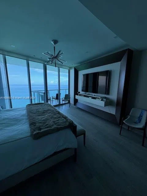 17001 Collins Ave #4504 Sunny Isles Beach, FL 33160
