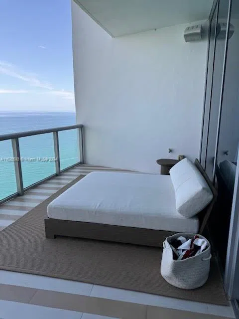 17001 Collins Ave #4504 Sunny Isles Beach, FL 33160
