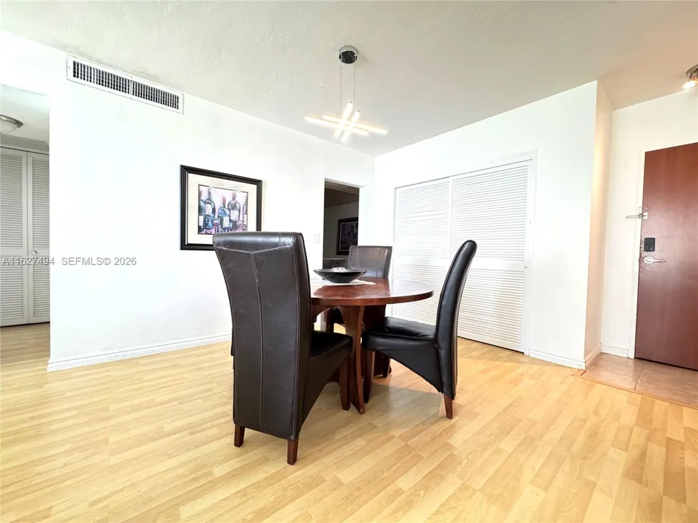 3801 S OCEAN DR #10H Hollywood, FL 33019