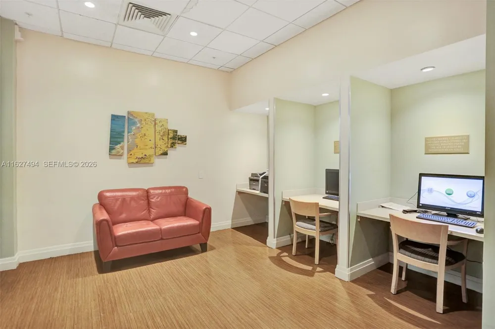 3801 S OCEAN DR #10H Hollywood, FL 33019
