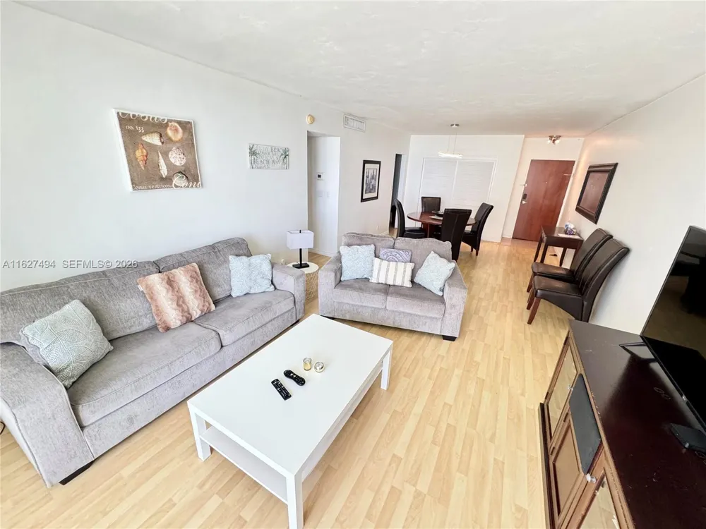 3801 S OCEAN DR #10H Hollywood, FL 33019