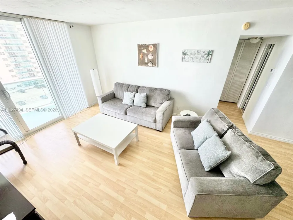 3801 S OCEAN DR #10H Hollywood, FL 33019