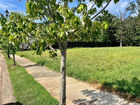 1031 Winterberry Lane #1-B4