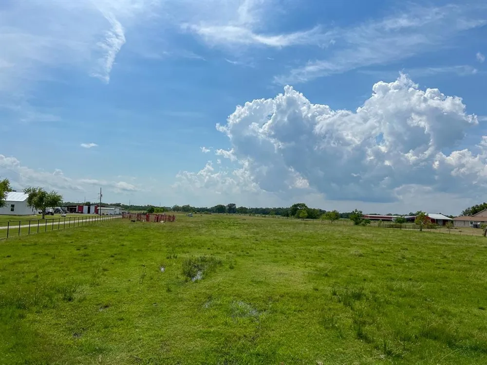 FM 686 Dayton, TX 77535